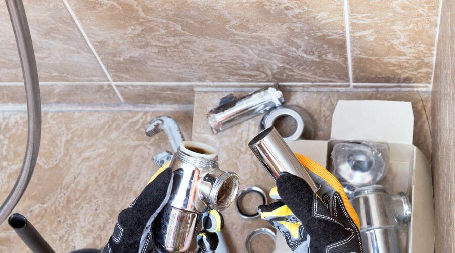 Professional gutter cleaning in Mooresville, AL